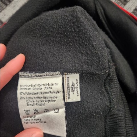Medium size rip curl hoodie excellent condition - Picture 2 of 3